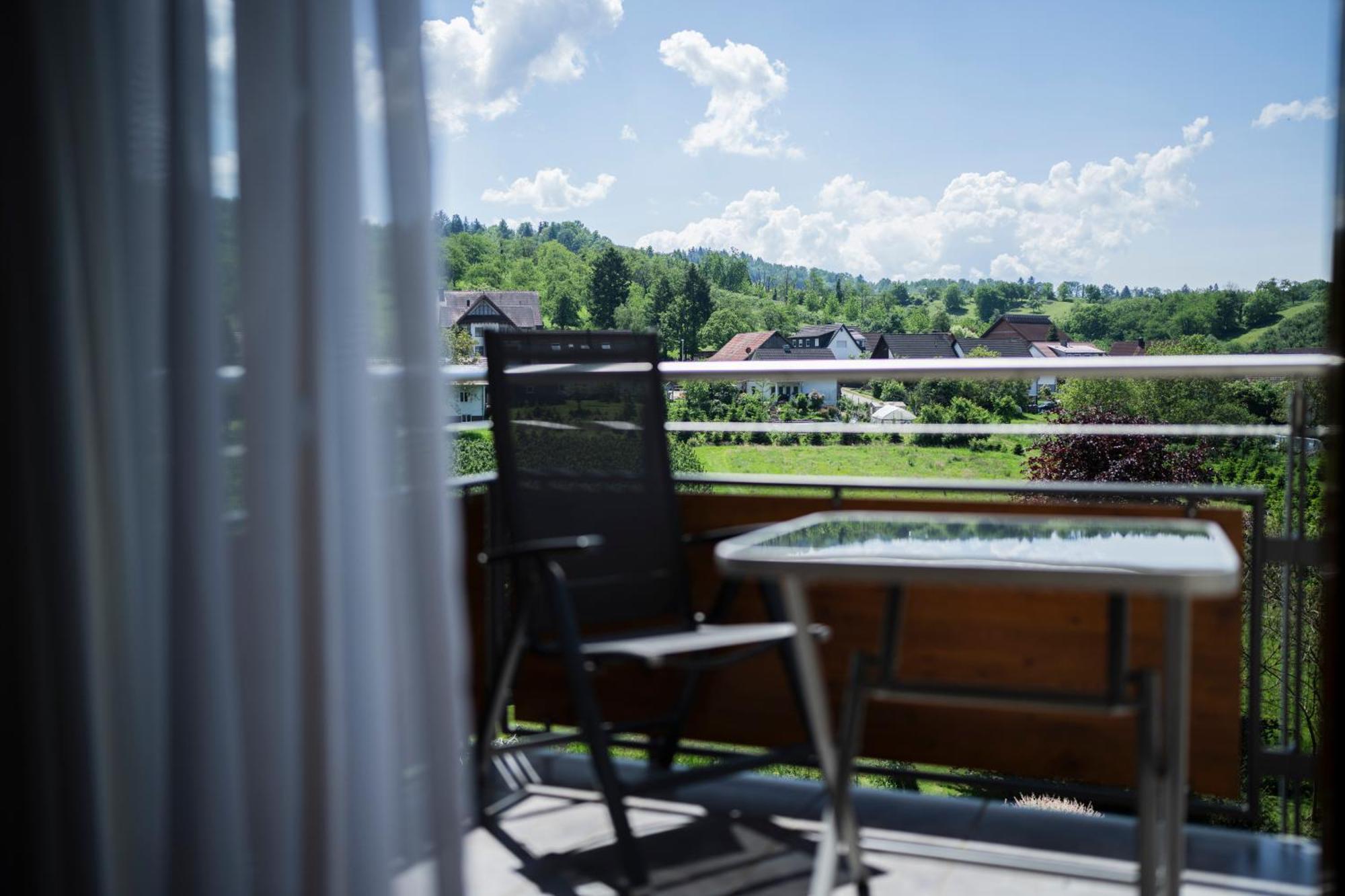 Hotel-Gasthof Rose โอเบอร์เคียร์ช ภายนอก รูปภาพ
