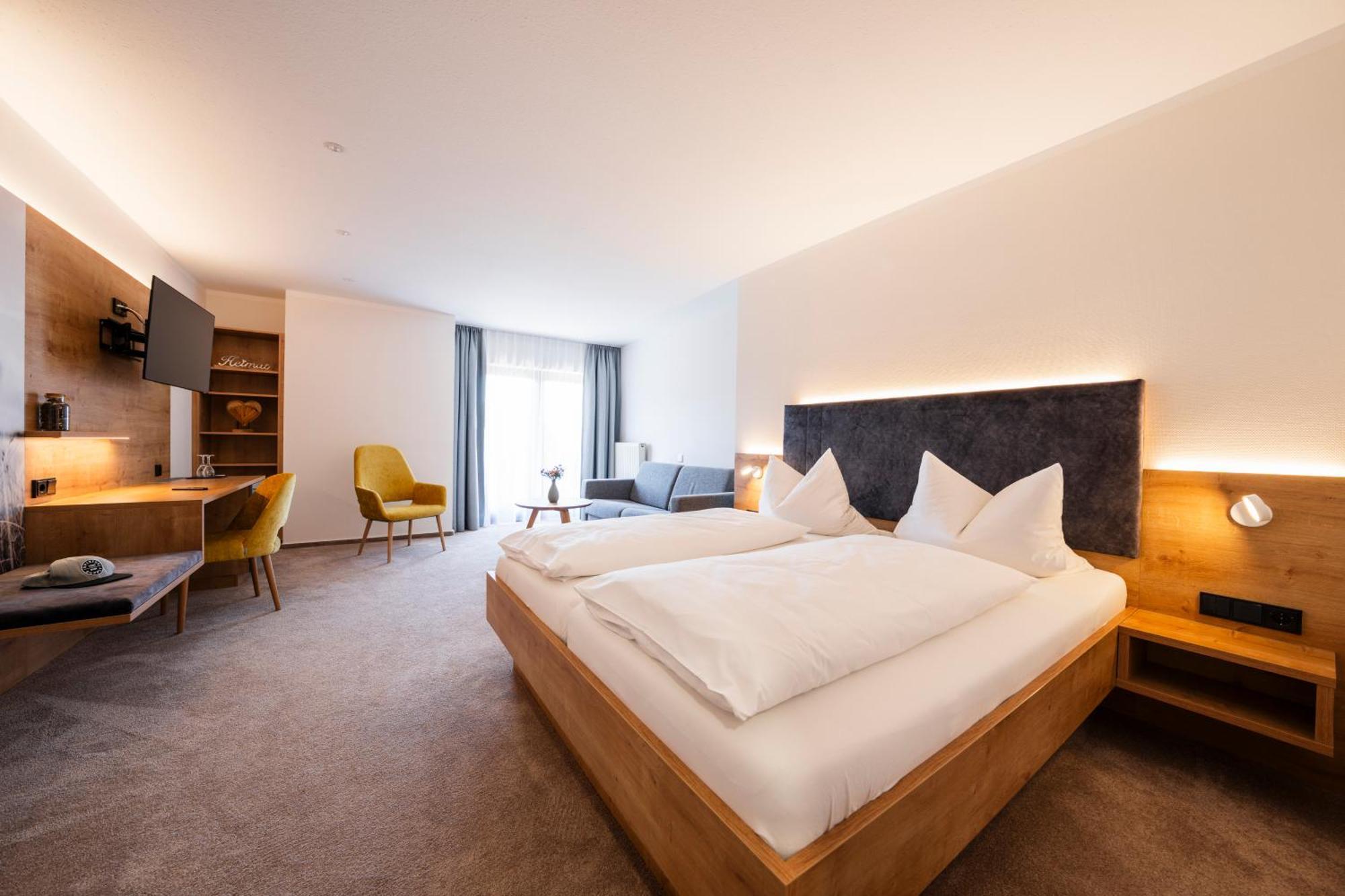 Hotel-Gasthof Rose โอเบอร์เคียร์ช ภายนอก รูปภาพ